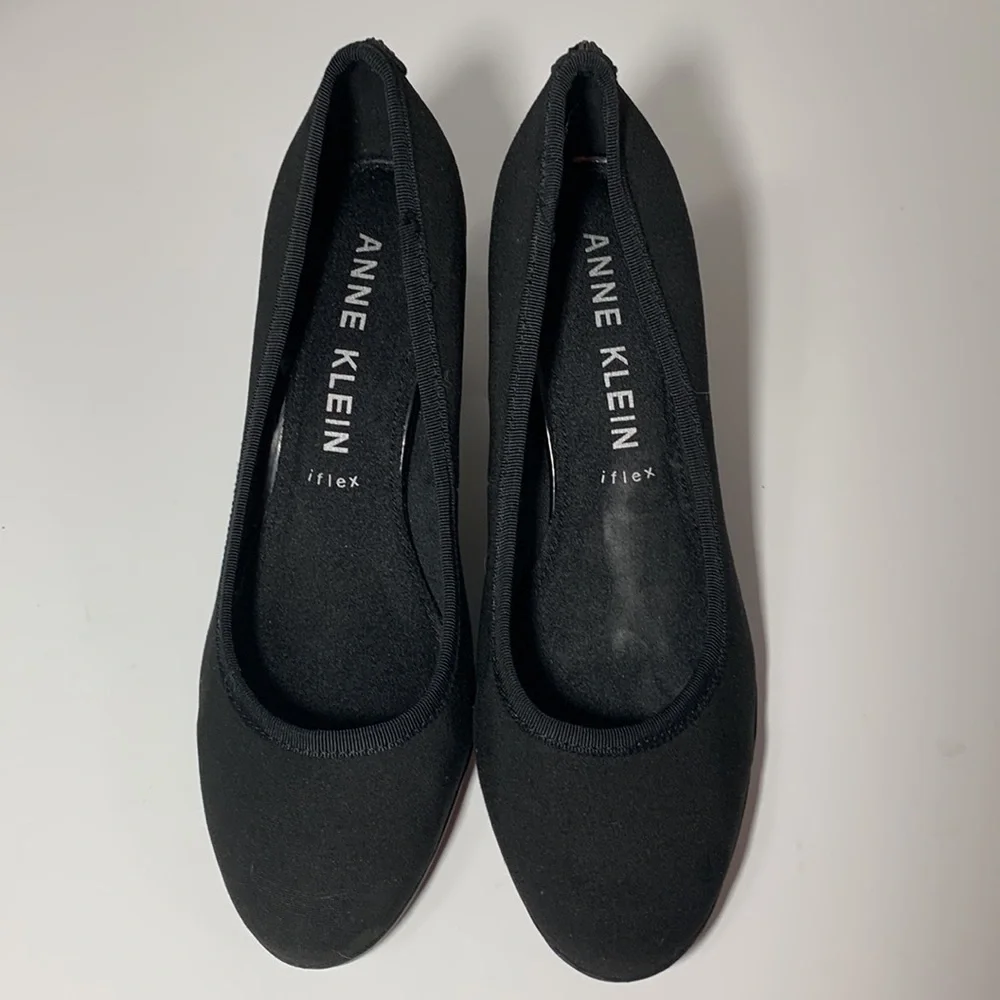 Anne Klein iflex heels in black, Size 6.5M very good condition, great fabric - Picture 3 of 9